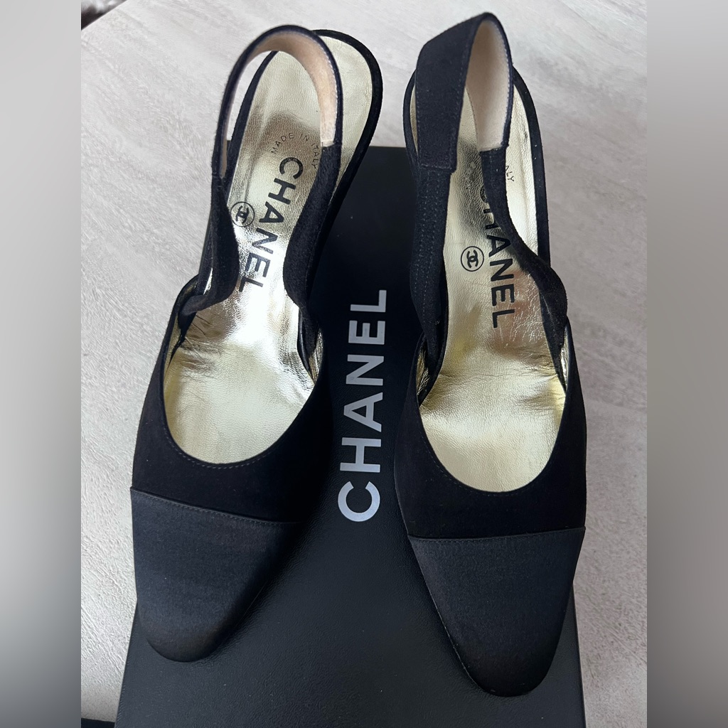 Chanel Vintage Black Suede & Satin Cap Toe Slingback Pumps Size 36